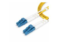 StarTech.com 7m (22.9ft) LC to LC (UPC) OS2 Single Mode Duplex Fiber Optic Cable, 9/125µm, Laser Optimized, 10G, Bend Insensitive, Low Insertion Loss - LSZH Fiber Patch Cord (SMDOS2LCLC7M) - Patch-kabel - LC/UPC enkelläge (hane) till LC/UPC enkelläge (hane) - 7 m - 7 m - 2 mm - fiberoptisk - duplex - 9 / 125 mikrometer - OS1/OS2 - halogenfri, passiv - gul SMDOS2LCLC7M